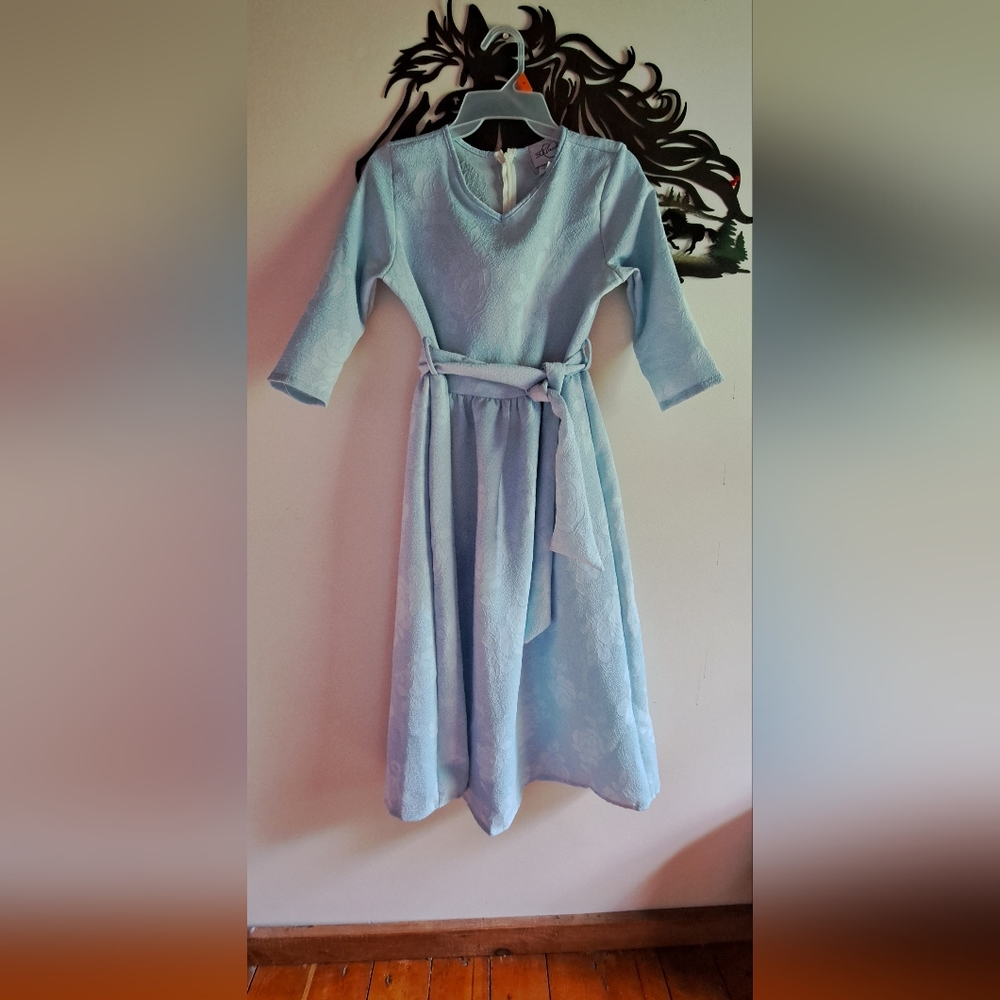 Midi blue dress